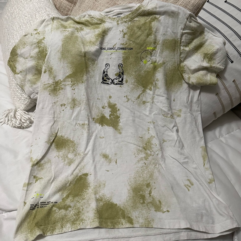 Kids Graphic Tee in White and Green